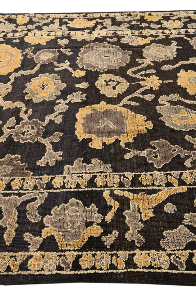 Detail image of 9' 5 x 12' Hand Knotted Oushak Wool Rug