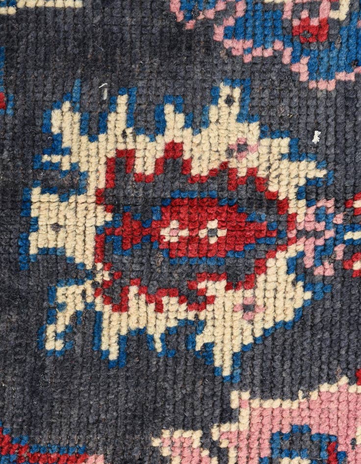 Detail image of 5' 1 x 7' Hand Knotted Oushak Wool Rug