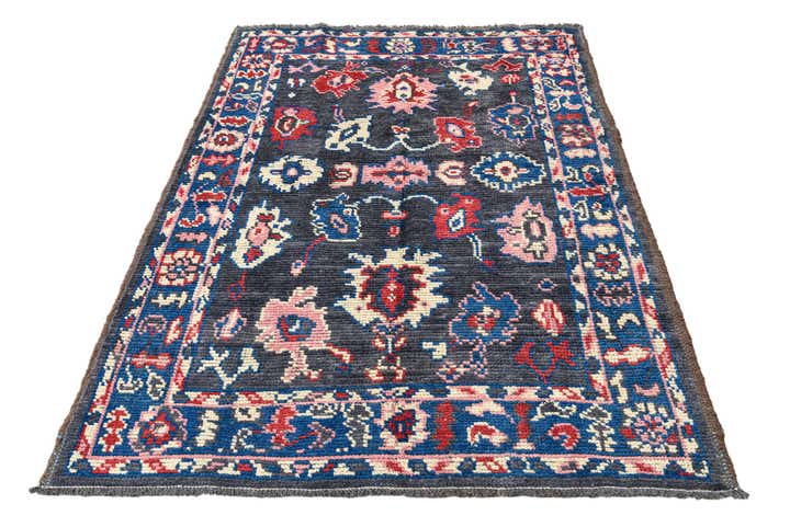 5' 2 x 7' Hand Knotted Oushak Wool Rug
