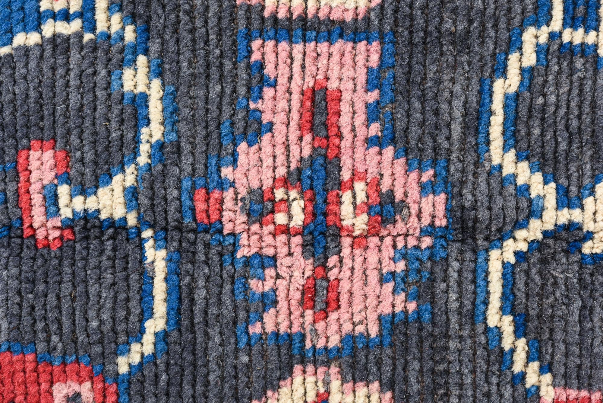 5' 2 x 7' Hand Knotted Oushak Wool Rug