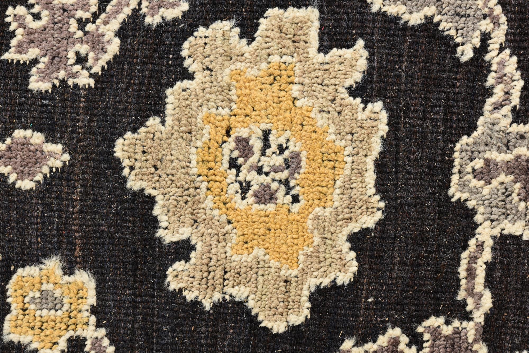 8' 4 x 9' 6 Hand Knotted Oushak Wool Rug