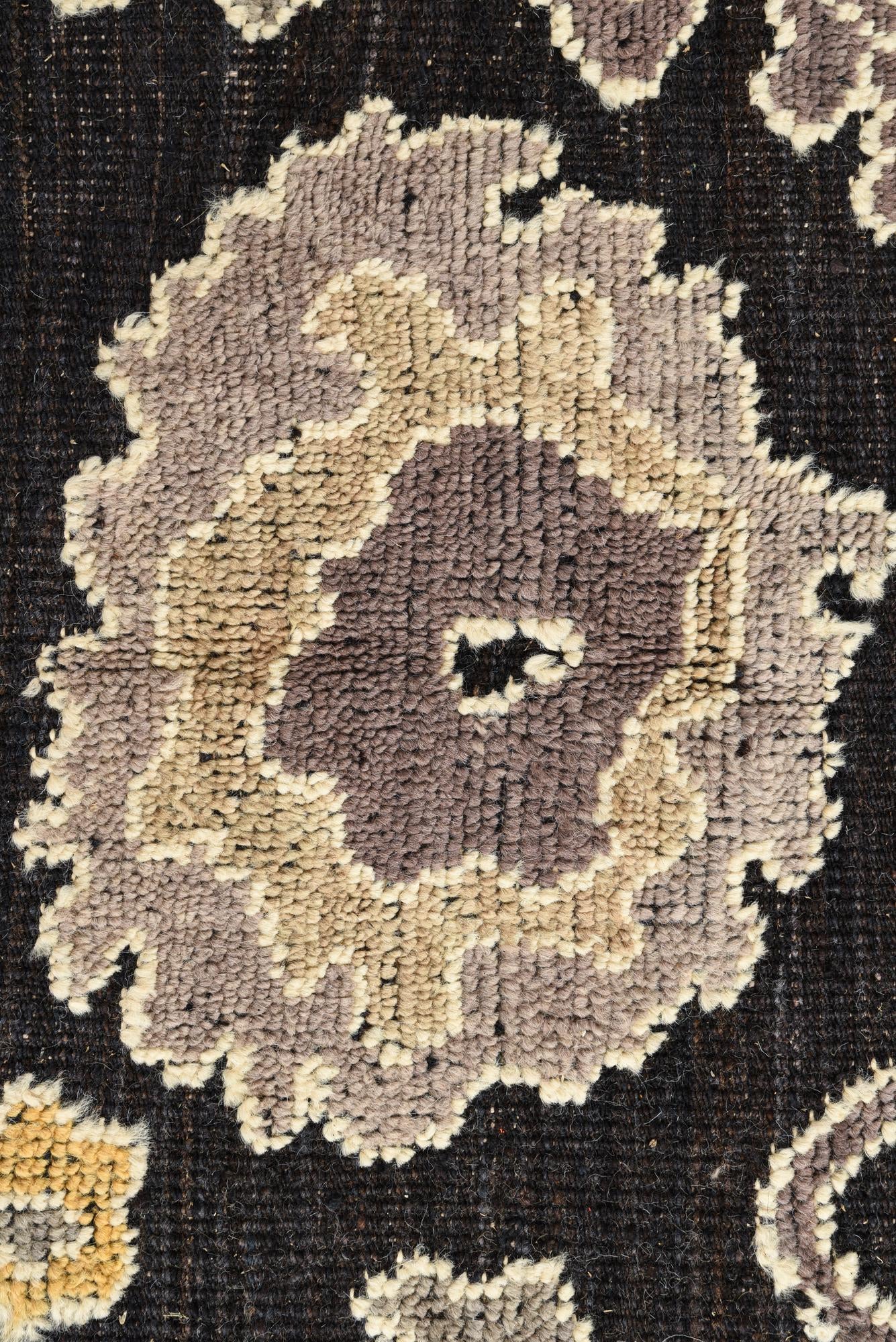 8' 4 x 9' 6 Hand Knotted Oushak Wool Rug