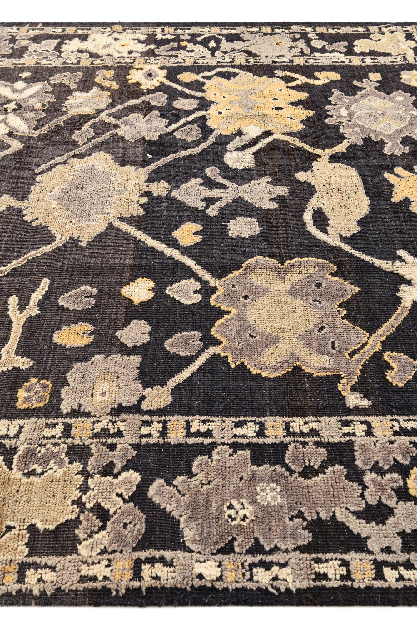 8' 1 x 9' Hand Knotted Oushak Wool Rug