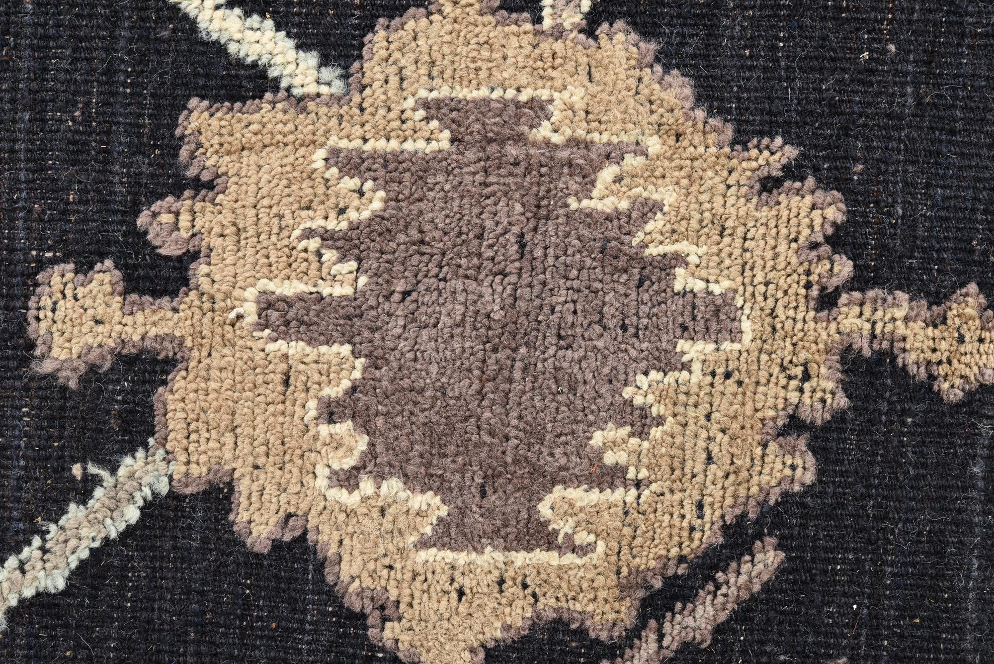 8' x 10' 2 Hand Knotted Oushak Wool Rug