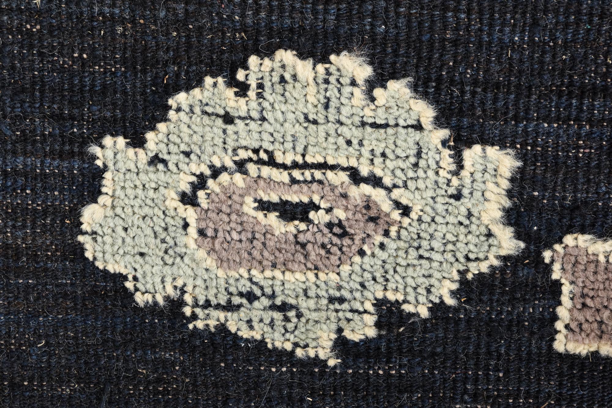 8' 5 x 10' 7 Hand Knotted Oushak Wool Rug