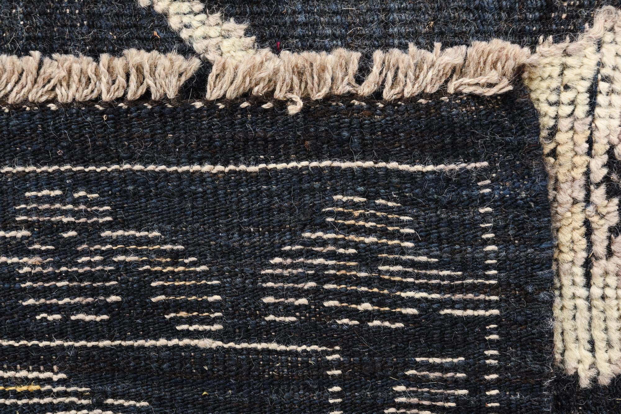8' 1 x 10' 2 Hand Knotted Oushak Wool Rug