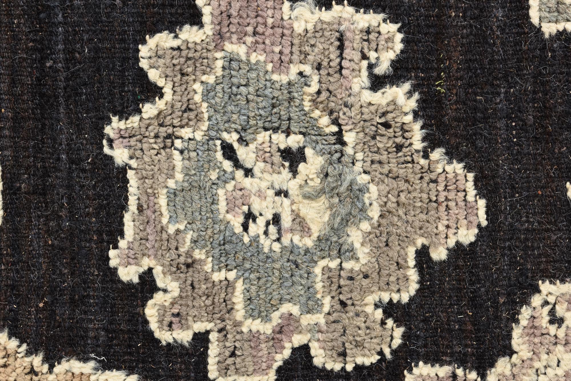 8' 4 x 10' 6 Hand Knotted Oushak Wool Rug