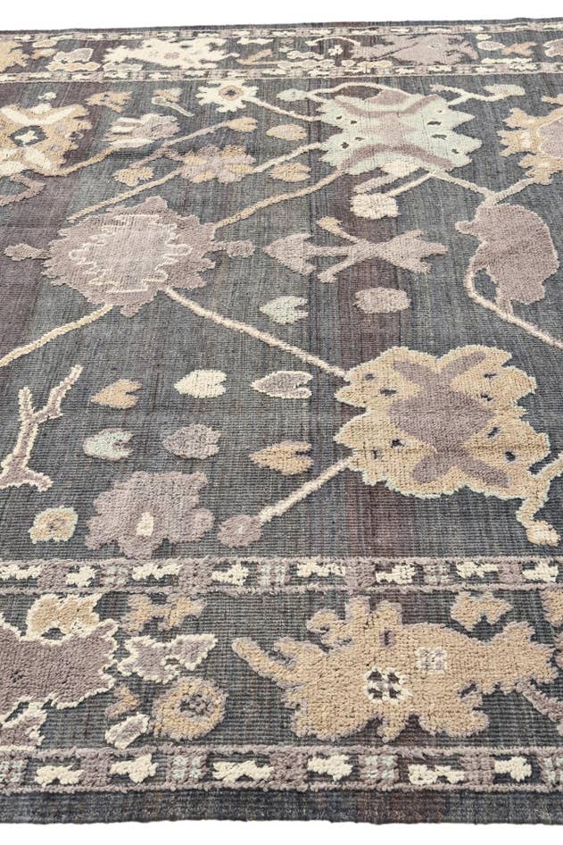 Detail image of 8' 2 x 10' 2 Hand Knotted Oushak Wool Rug