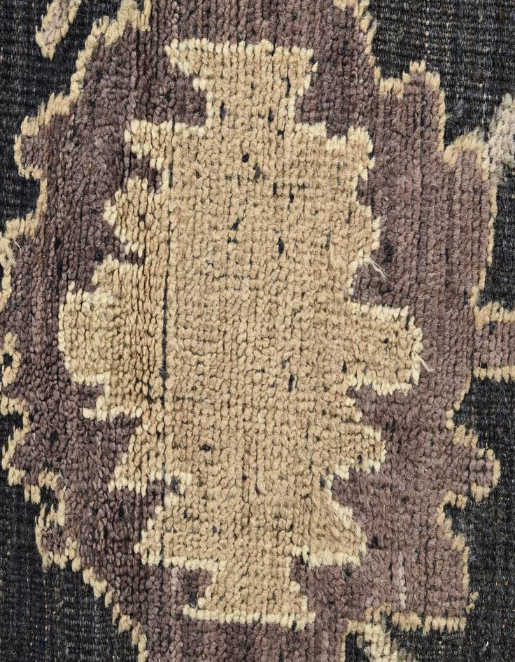 Detail image of 9' 6 x 11' 10 Hand Knotted Oushak Wool Rug