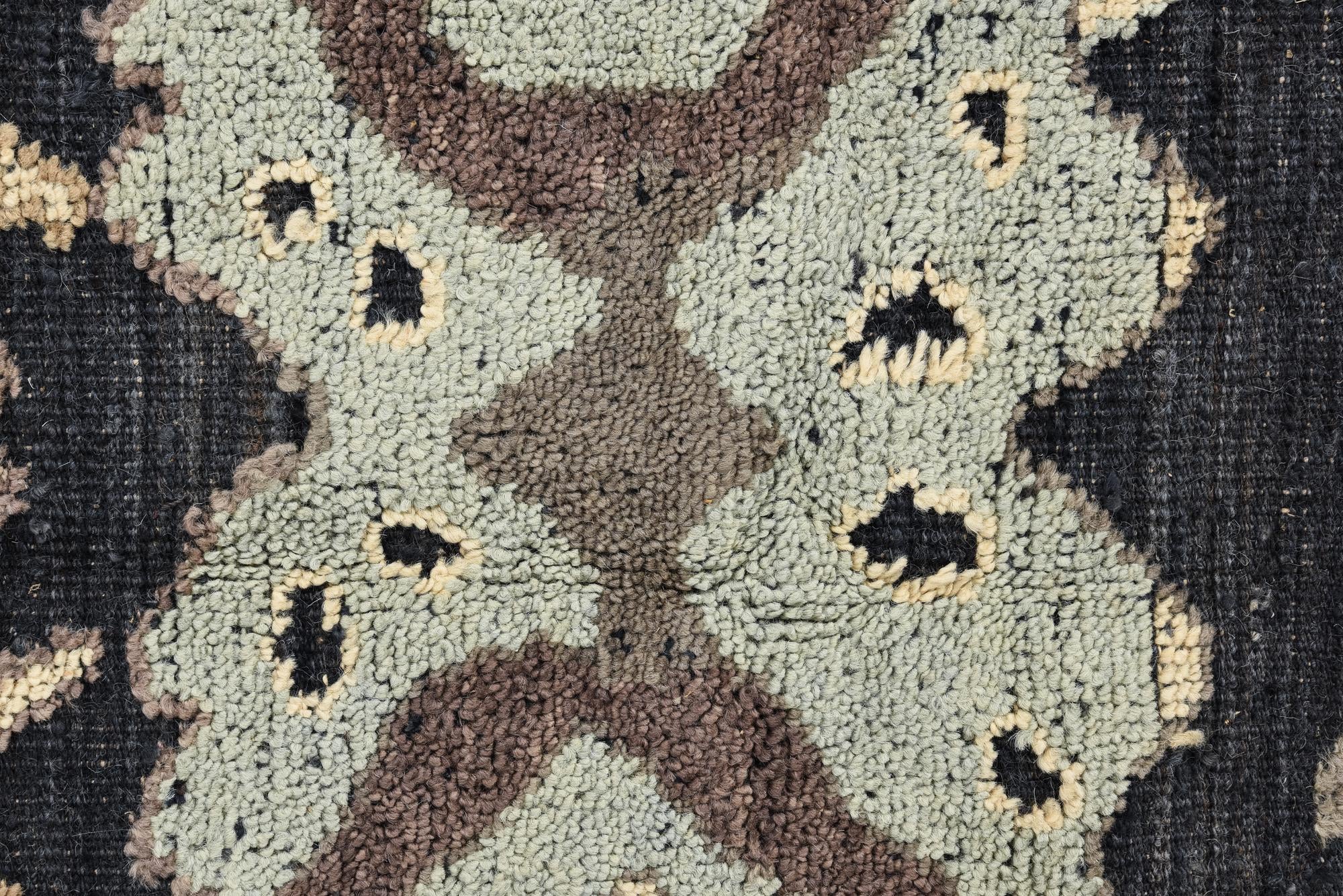9' 5 x 12' 4 Hand Knotted Oushak Wool Rug