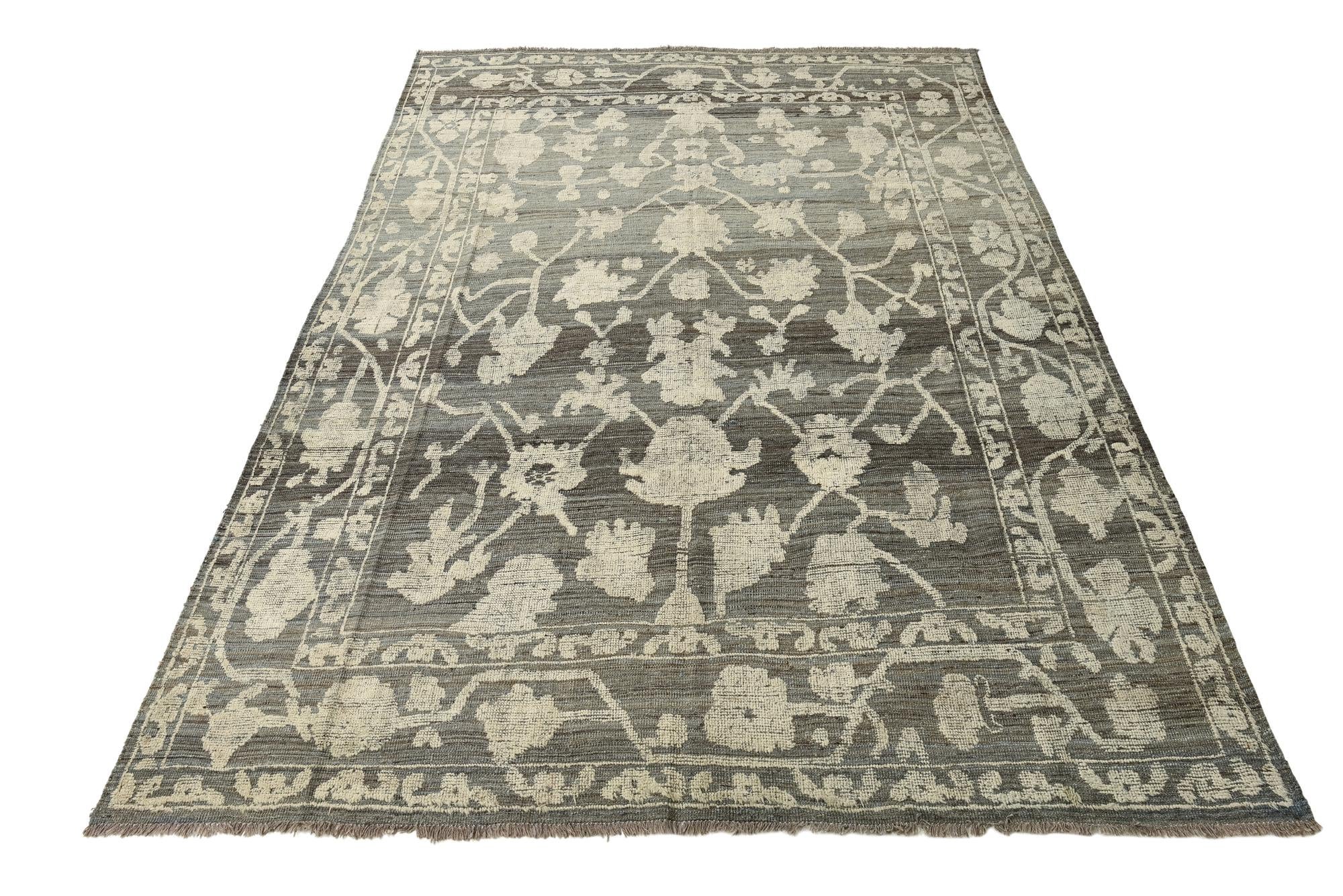 8' 10 x 12' 8 Hand Knotted Oushak Wool Rug
