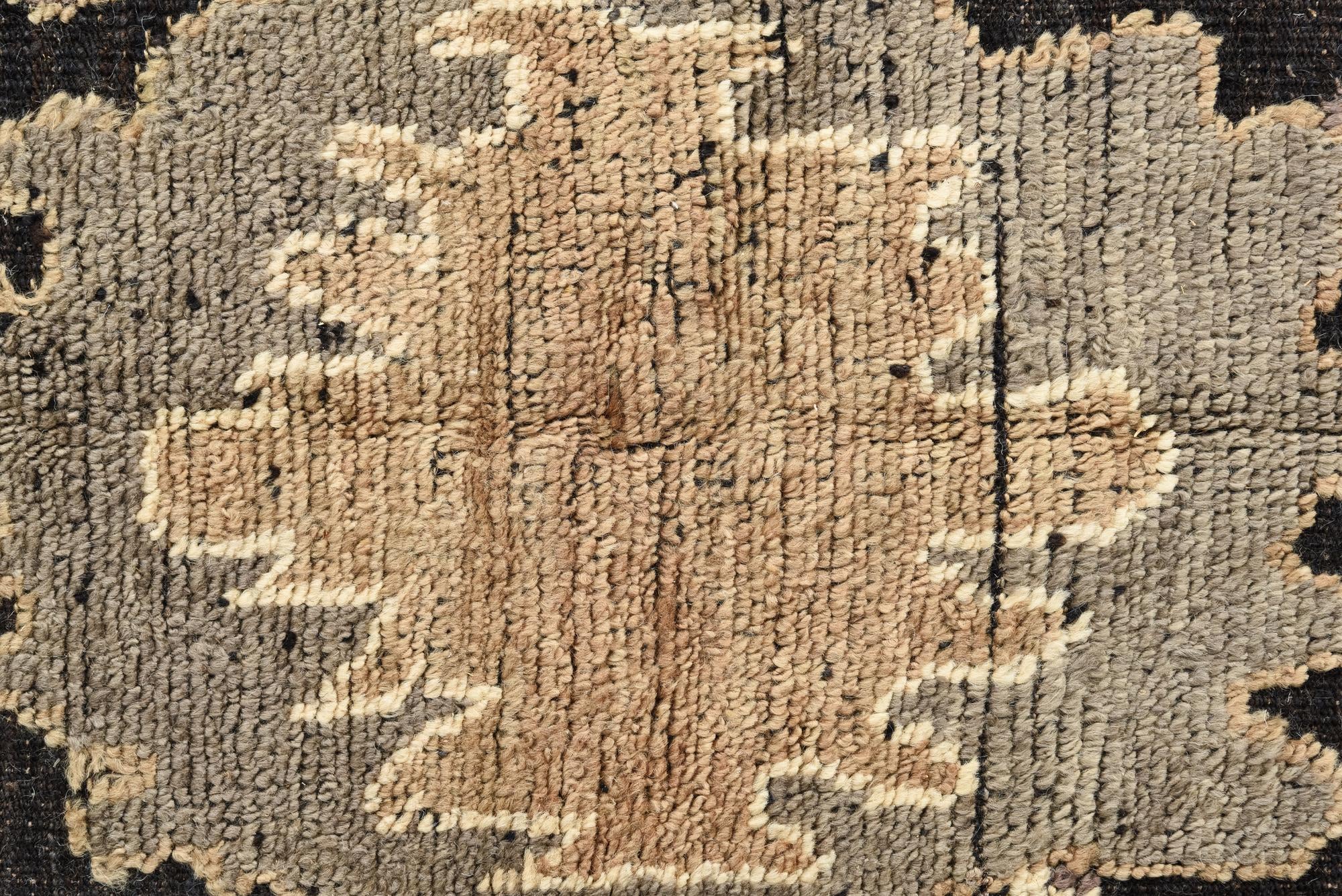 10' 5 x 14' Hand Knotted Oushak Wool Rug
