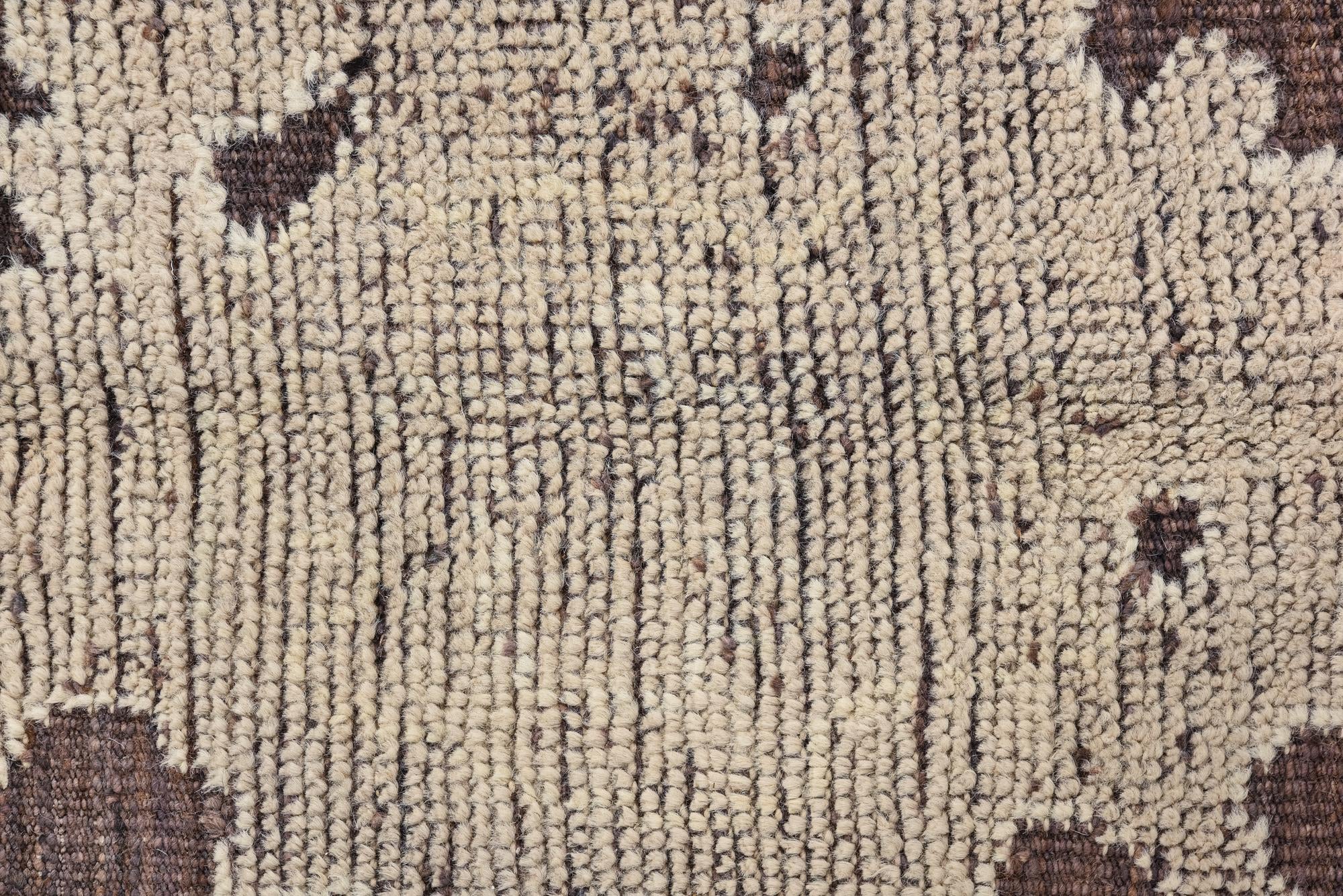8' 9 x 12' 2 Hand Knotted Oushak Wool Rug