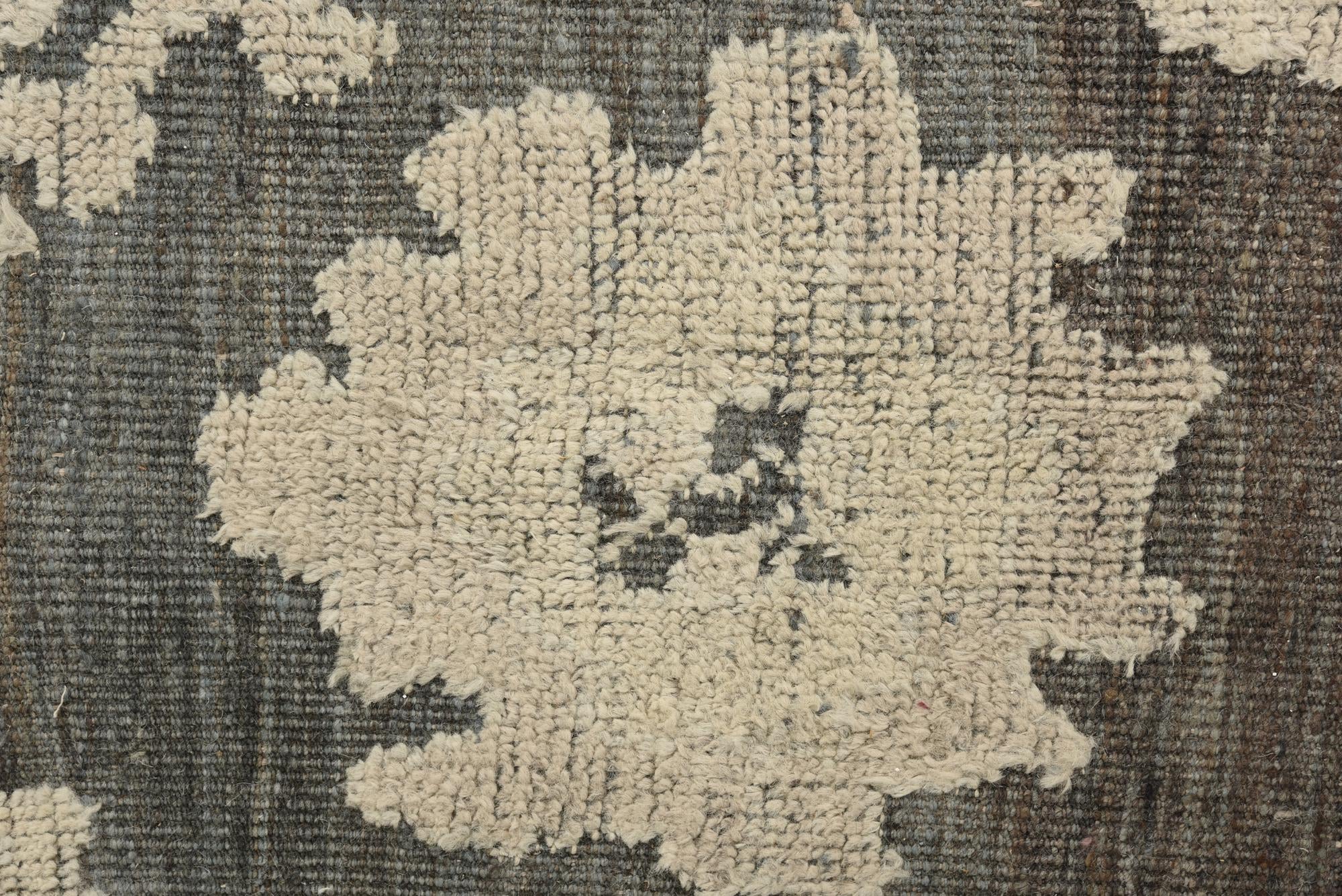 9' x 12' 4 Hand Knotted Oushak Wool Rug