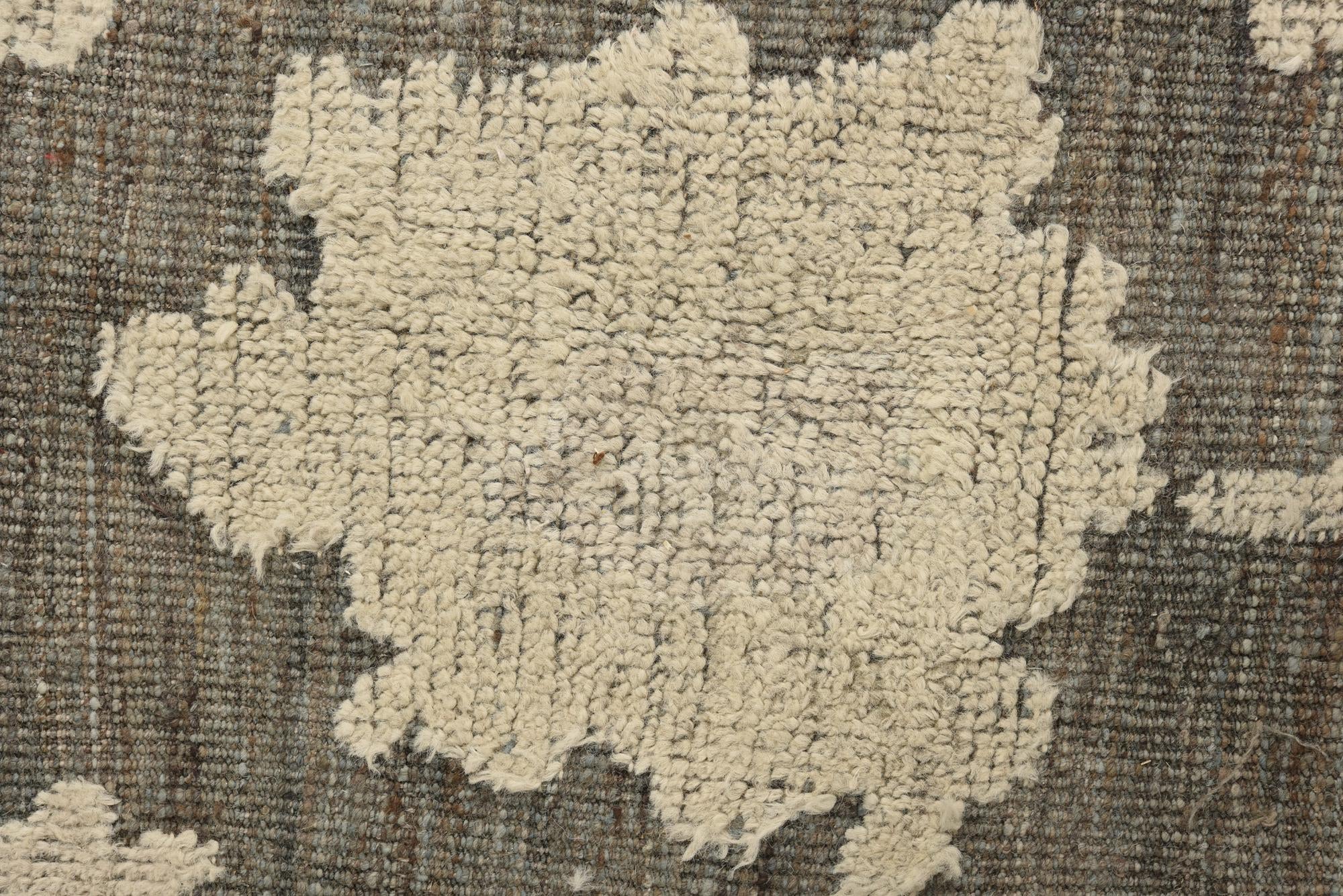 9' x 12' 4 Hand Knotted Oushak Wool Rug