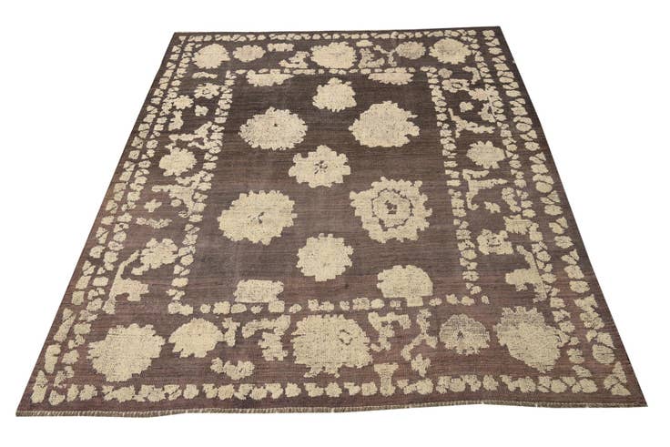 Detail image of 8' 2 x 10' 4 Hand Knotted Oushak Wool Rug