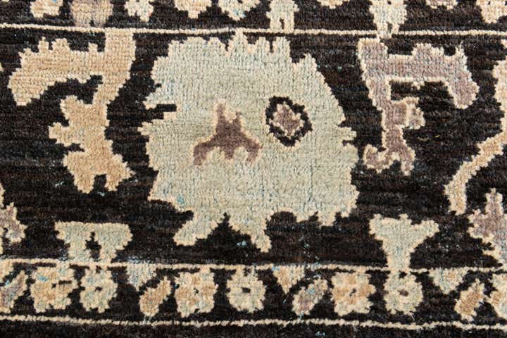 7' 10 x 9' 9 Hand Knotted Oushak Wool Rug