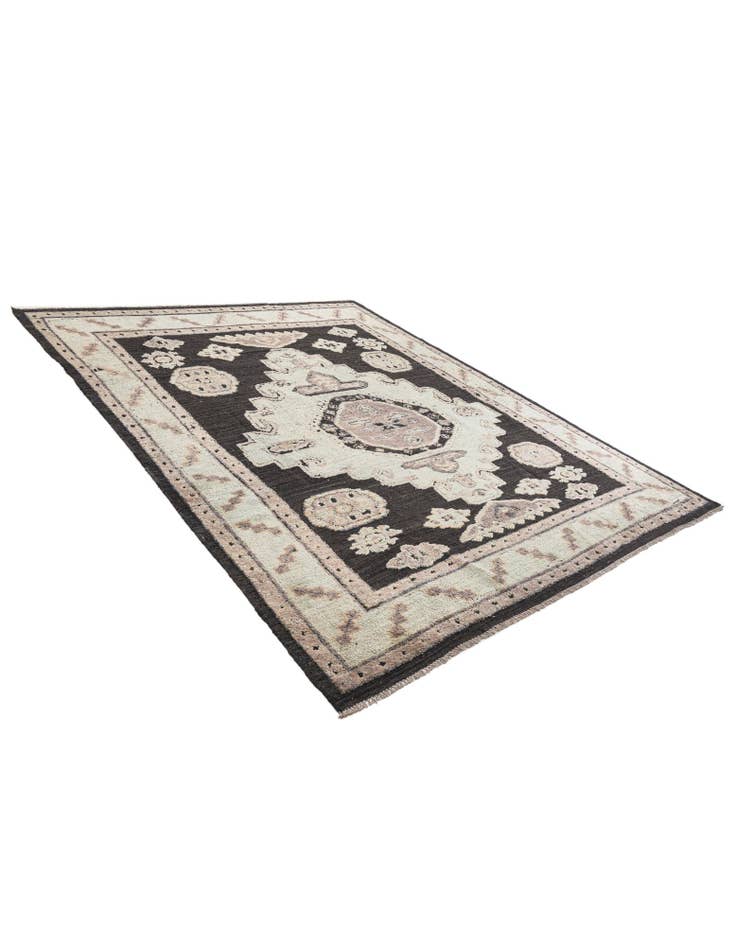 Detail image of 8' 3 x 10' 3 Hand Knotted Oushak Wool Rug