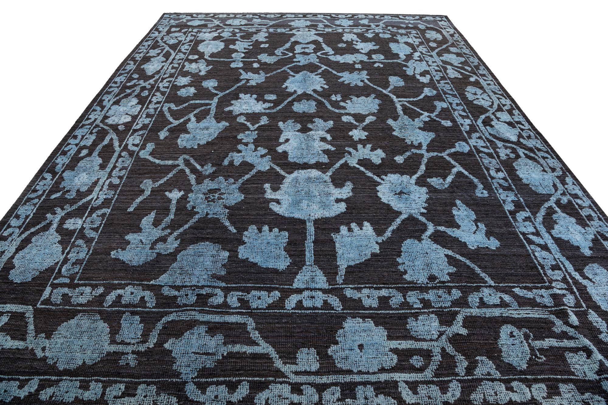 9' 1 x 12' 4 Hand Knotted Oushak Wool Rug