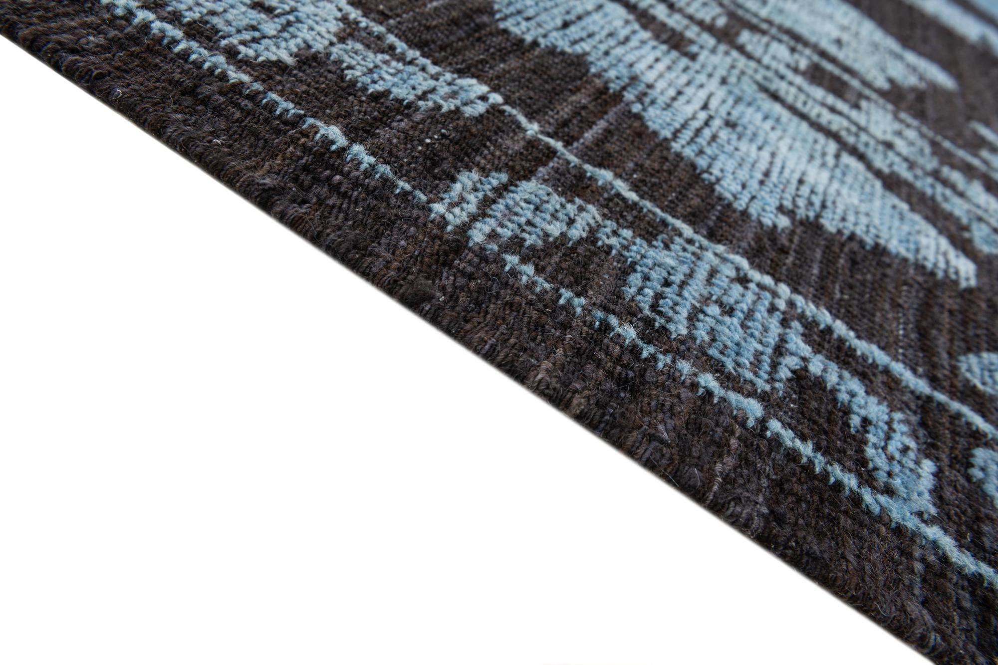 9' 1 x 12' 4 Hand Knotted Oushak Wool Rug
