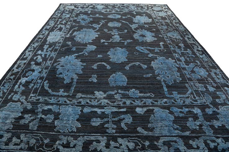 Detail image of 9' 2 x 12' 10 Hand Knotted Oushak Wool Rug