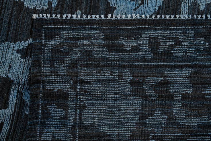 Detail image of 9' 2 x 12' 10 Hand Knotted Oushak Wool Rug