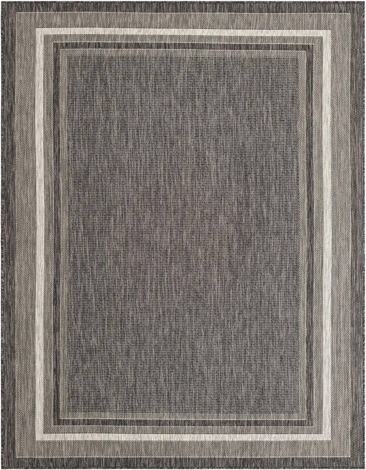 Detail image of 6' x 9' Easy-Clean Border Indoor / Outdoor Rug