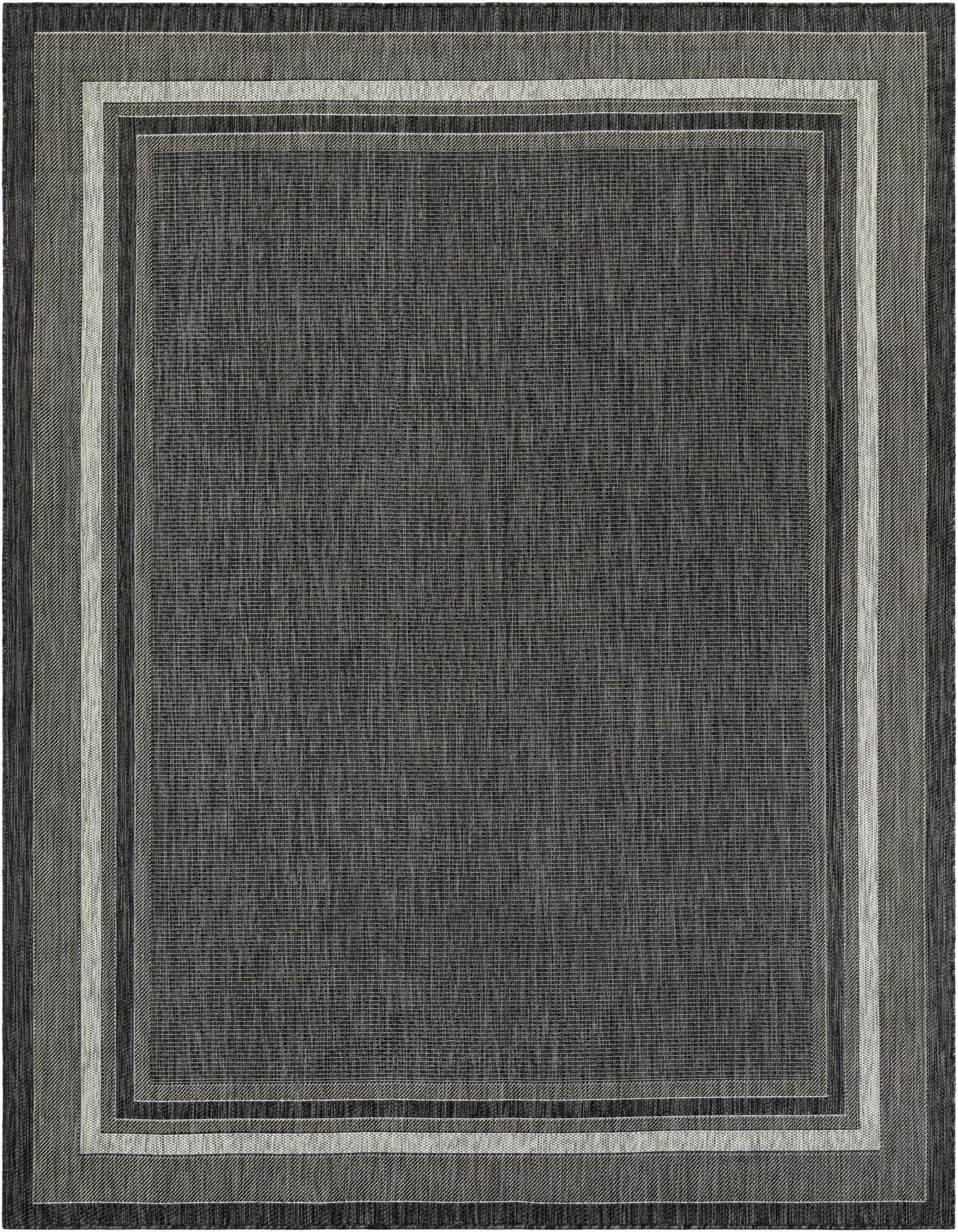 7' 10 x 10' Easy-Clean Border Indoor / Outdoor Rug
