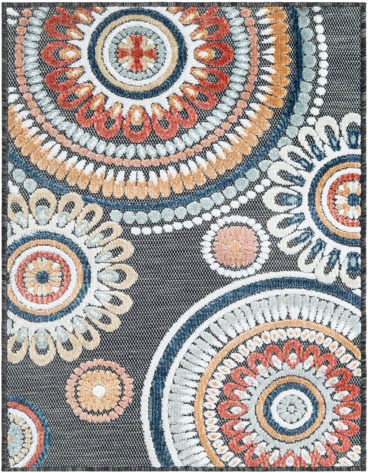 Detail image of 2' 2 x 3' Easy-Clean Botanical Indoor / Outdoor Rug