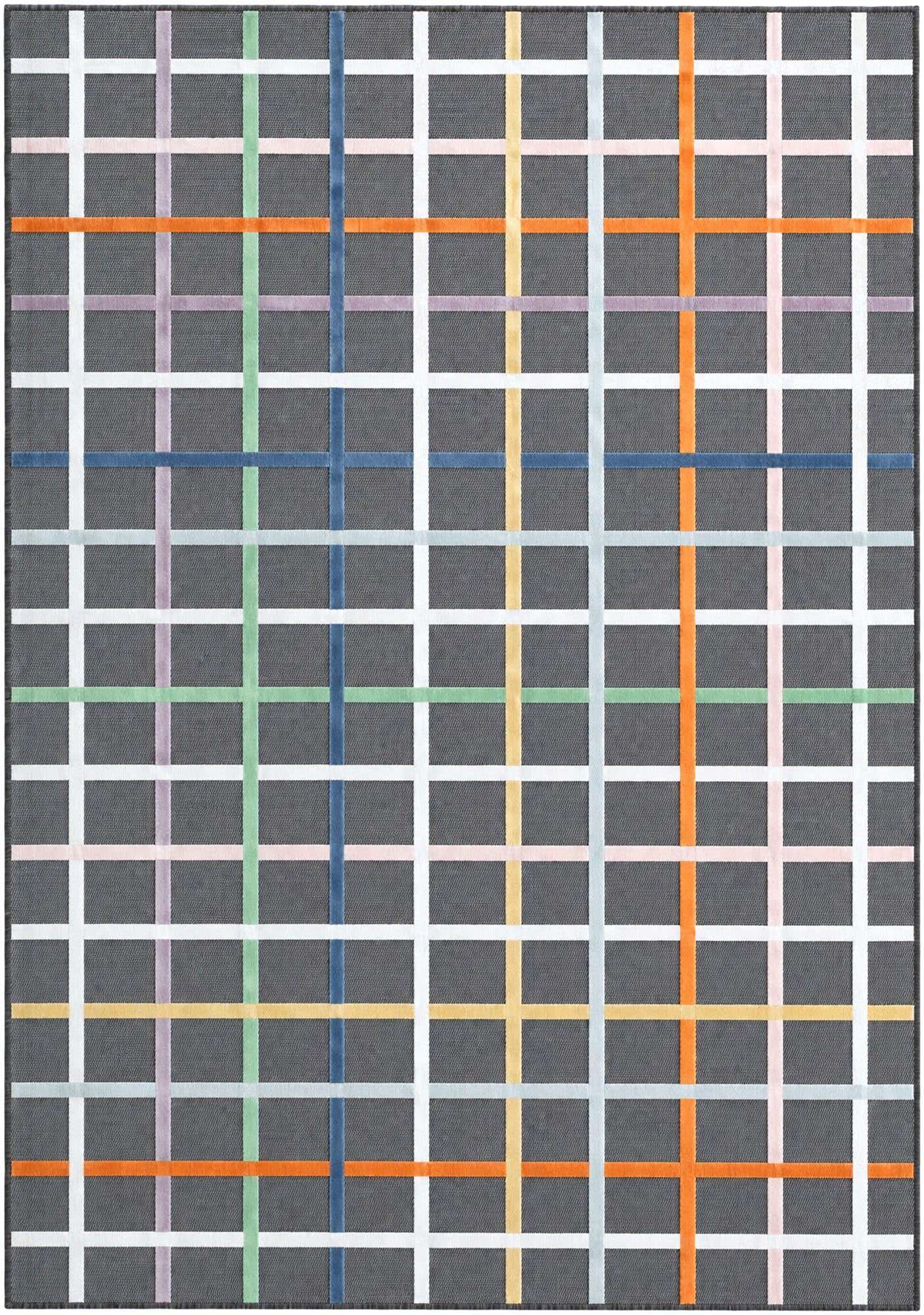 195cm x 275cm Easy-Clean Checkered Indoor / Outdoor Rug