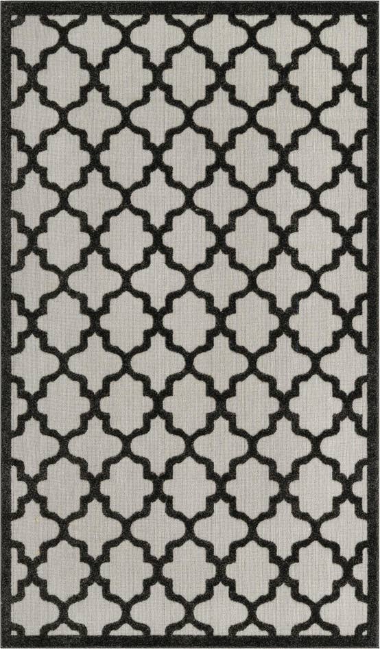 Detail image of 5' x 8' Easy-Clean Lattice Indoor / Outdoor Rug