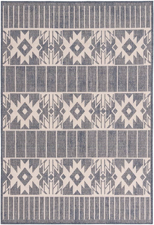 Detail image of 5' 3 x 7' 9 Easy-Clean Modern Indoor / Outdoor Rug
