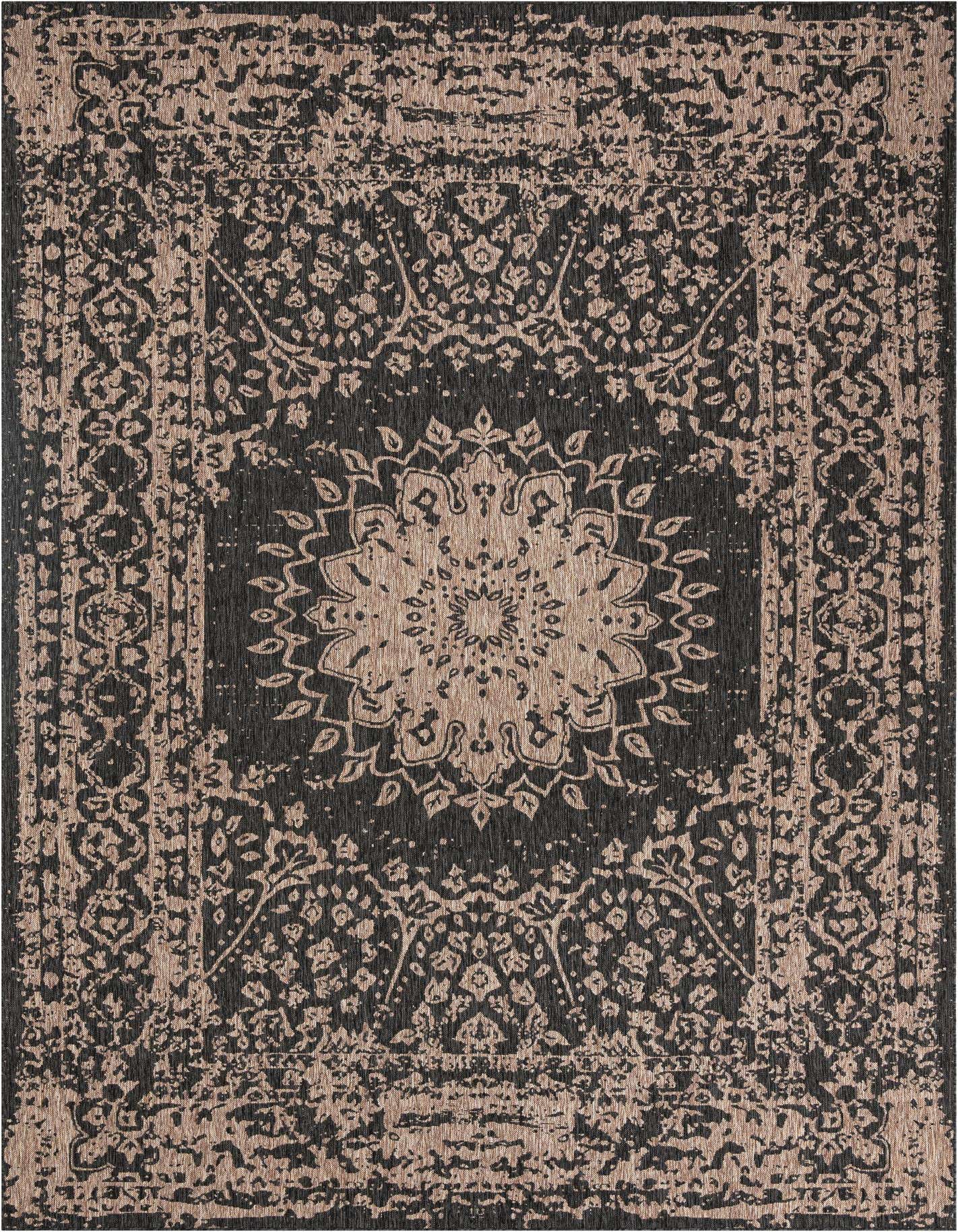 10' x 14' Easy-Clean Traditional Indoor / Outdoor Rug