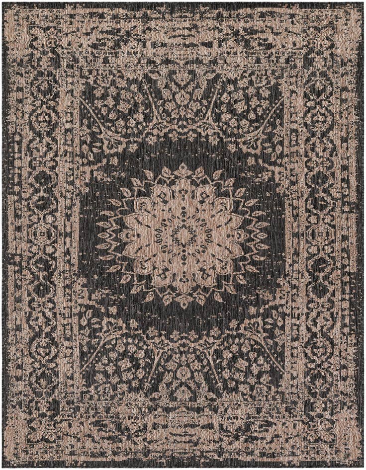 Detail image of 5' 3 x 8' Easy-Clean Traditional Indoor / Outdoor Rug