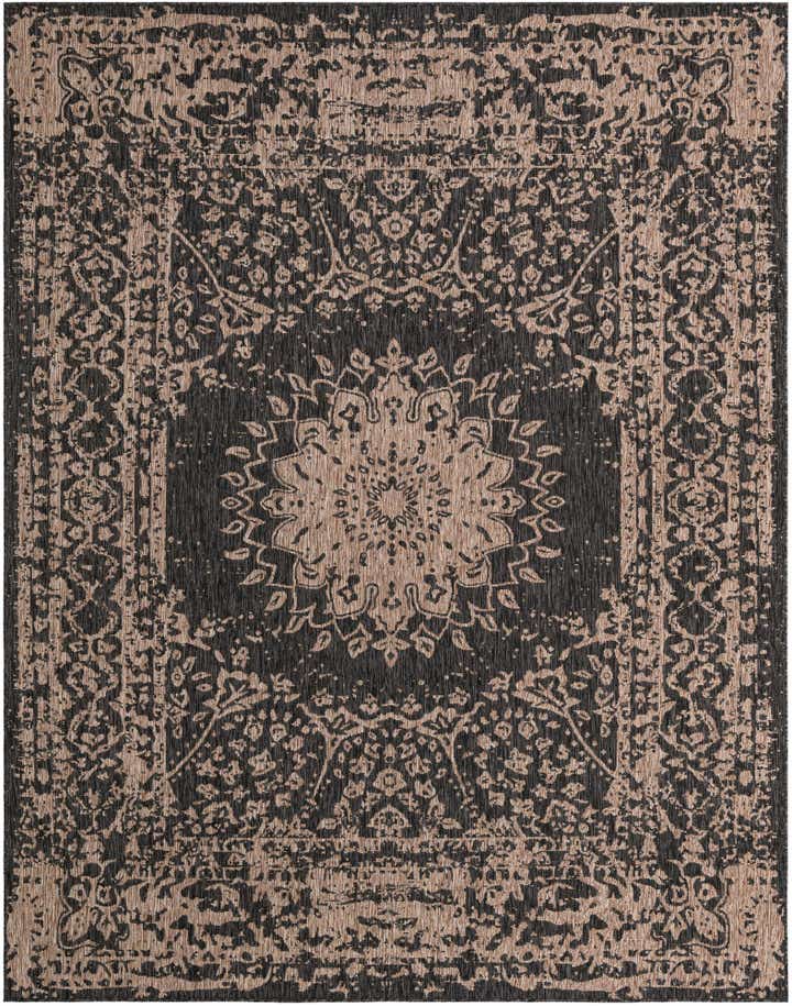 7' 10 x 10' Easy-Clean Traditional Indoor / Outdoor Rug