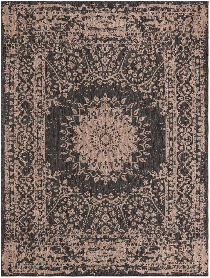 Detail image of 9' x 12' Easy-Clean Traditional Indoor / Outdoor Rug
