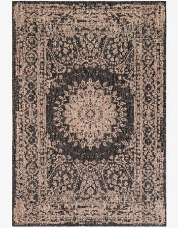 Black Easy-Clean Traditional Indoor / Outdoor Rug