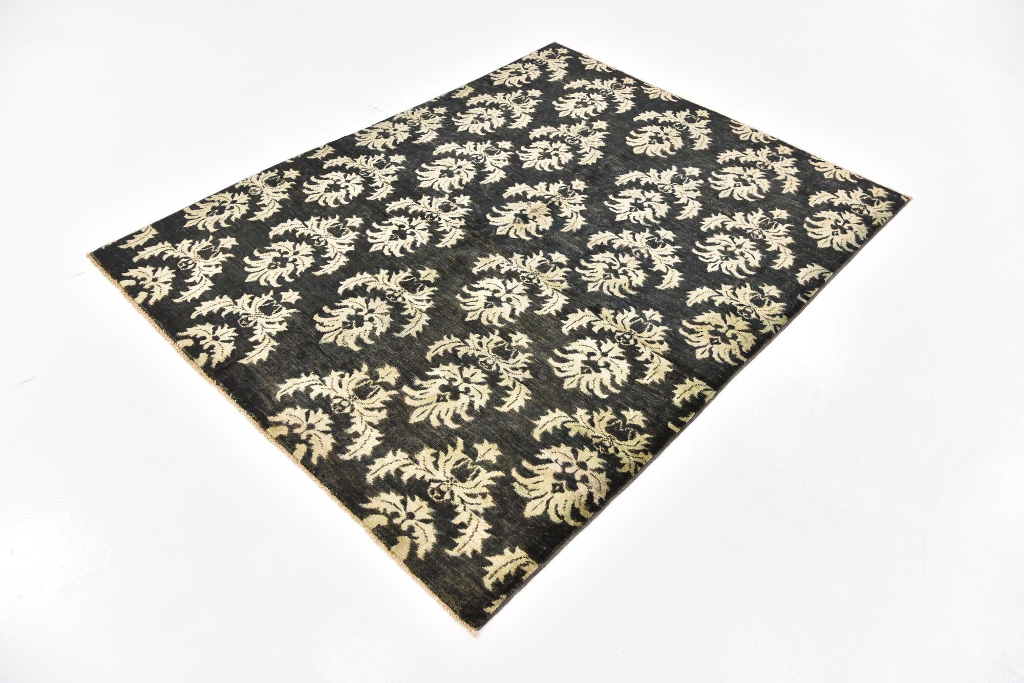 5' x 6' 4 Hand Knotted Peshawar Ziegler Oriental Rug