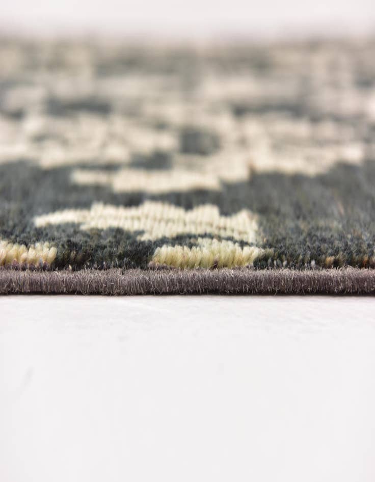 Detail image of 5' x 6' 4  Hand Knotted Peshawar Ziegler Oriental Rug