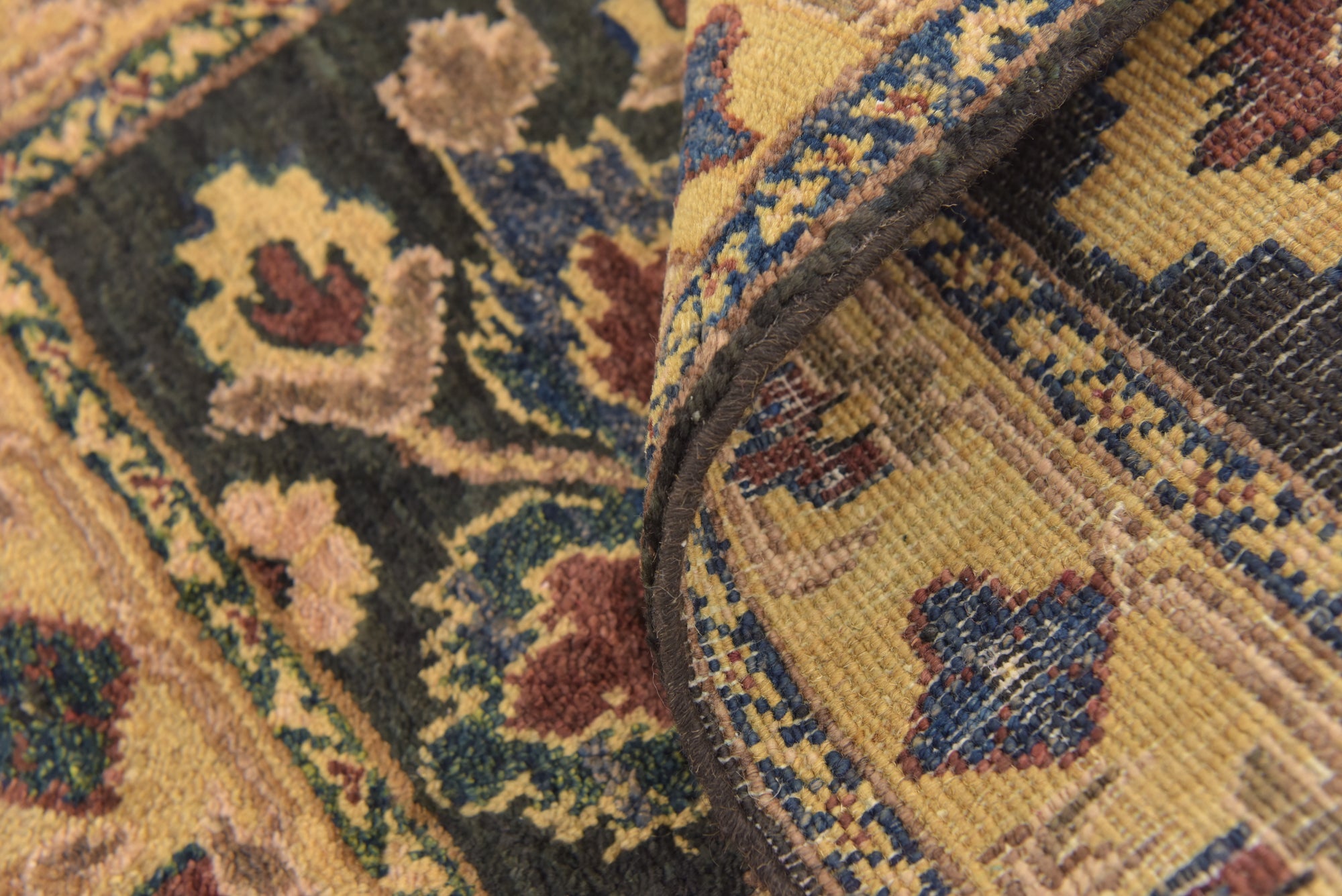 2' x 2' 10 Hand Knotted Peshawar Ziegler Rug