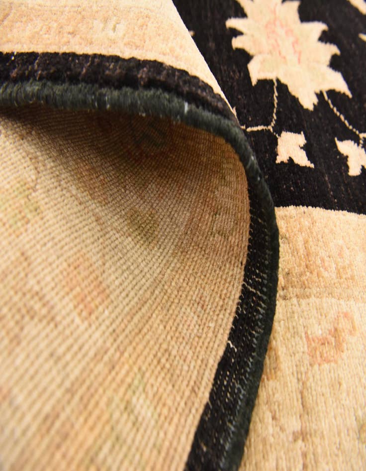 Detail image of 5' 9 x 7' 10  Hand Knotted Peshawar Ziegler Rug