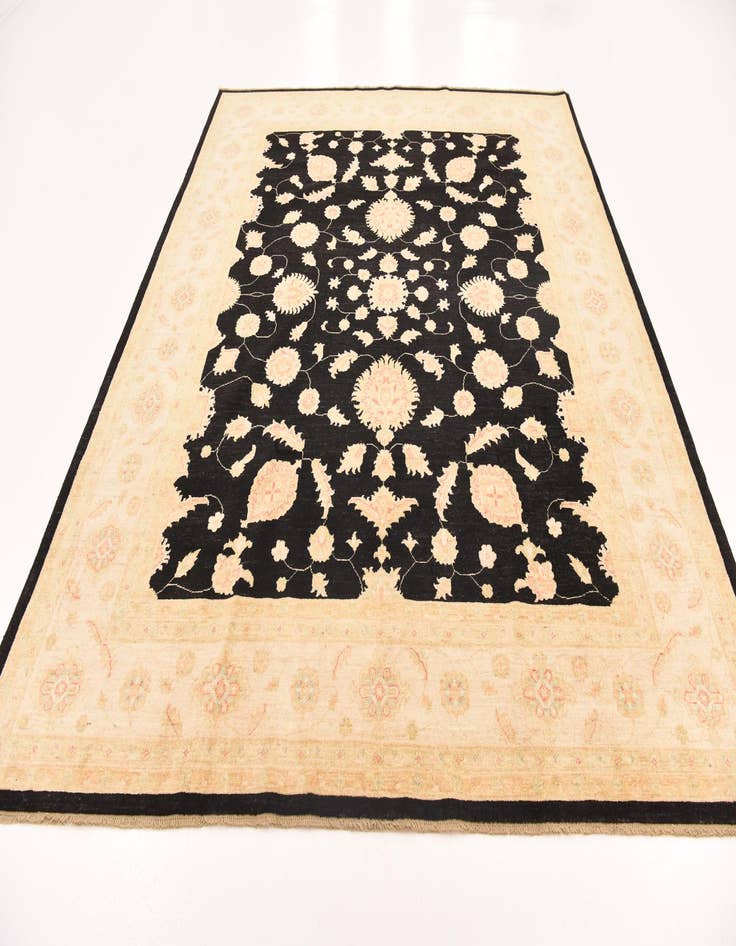 Detail image of 8' 4 x 10'  Hand Knotted Peshawar Ziegler Rug