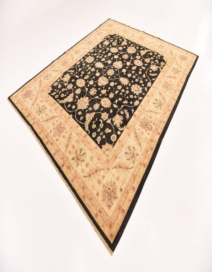 Detail image of 8' 2 x 9' 10 Hand Knotted Peshawar Ziegler Rug