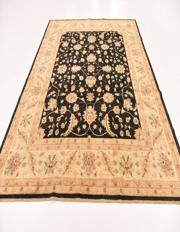 Detail image of 8' 2 x 9' 10 Hand Knotted Peshawar Ziegler Rug