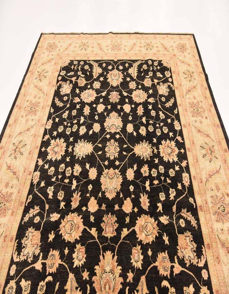 Detail image of 8' 2 x 9' 10 Hand Knotted Peshawar Ziegler Rug