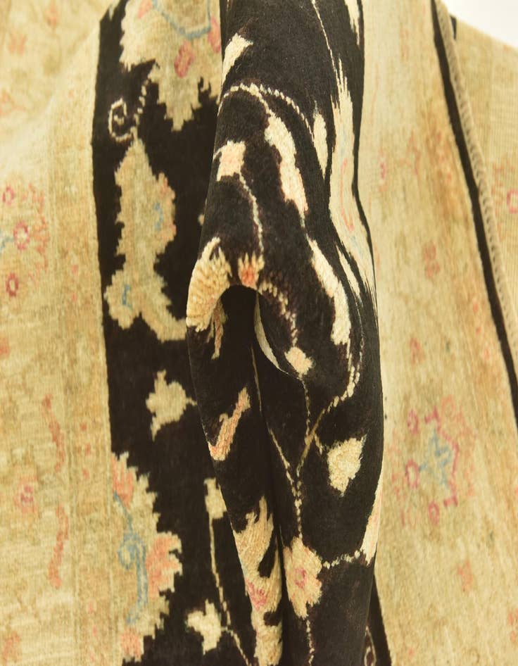 Detail image of 4' 2 x 5' 5  Hand Knotted Peshawar Ziegler Rug