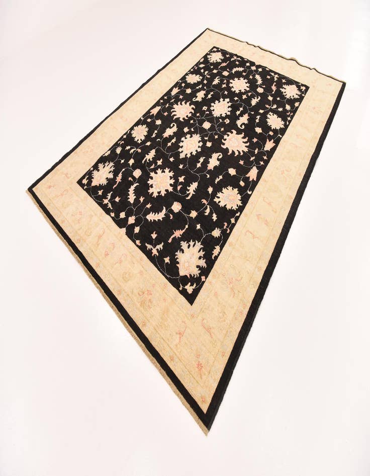 Detail image of 6' 10 x 9' 9  Hand Knotted Peshawar Ziegler Rug