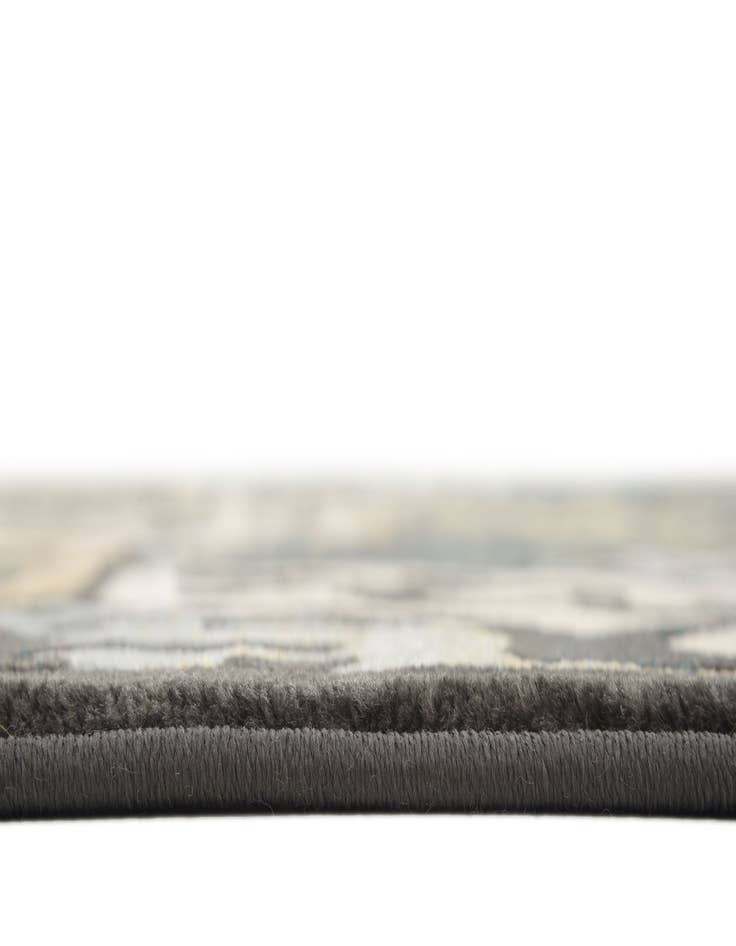 Detail image of 6' 7 x 9' 10 Reproduction Gabbeh Rug