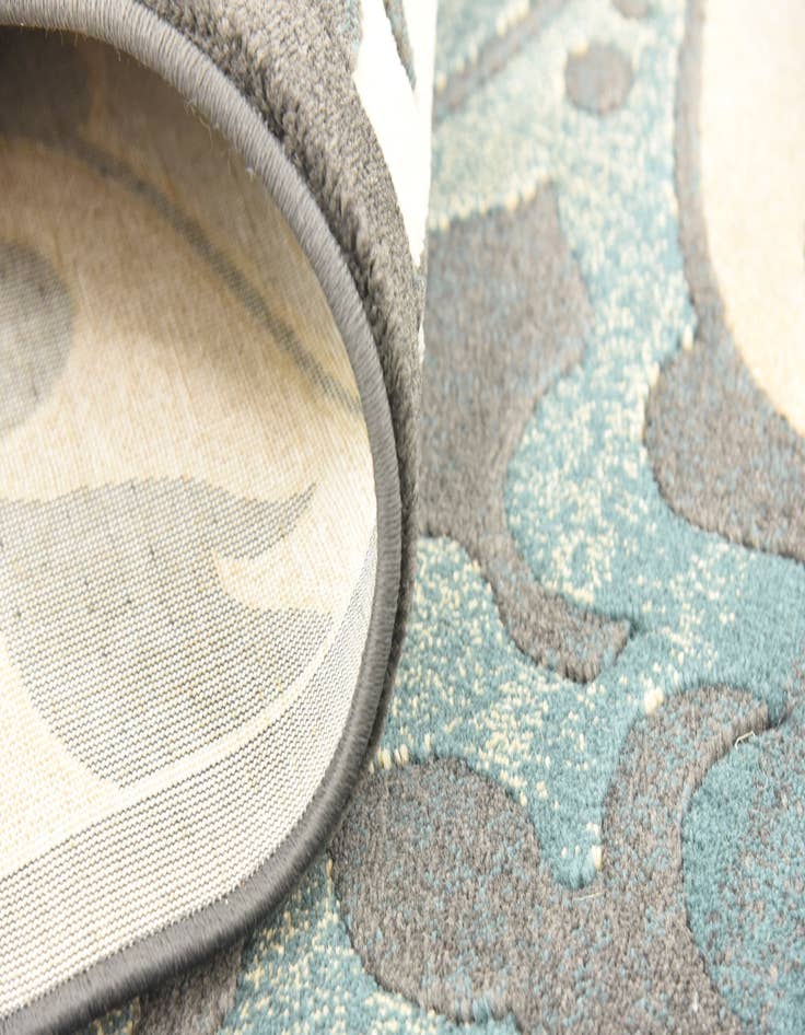 Detail image of 6' 7 x 9' 10 Reproduction Gabbeh Rug