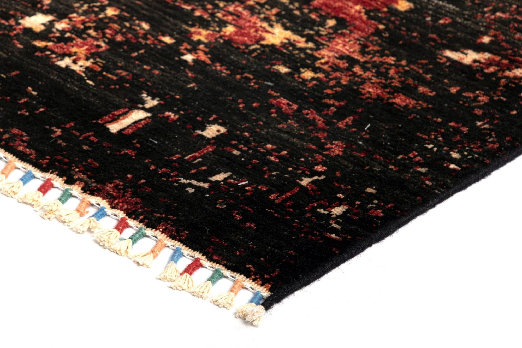 6' 7 x 9' 7 Rubin Wool Rug